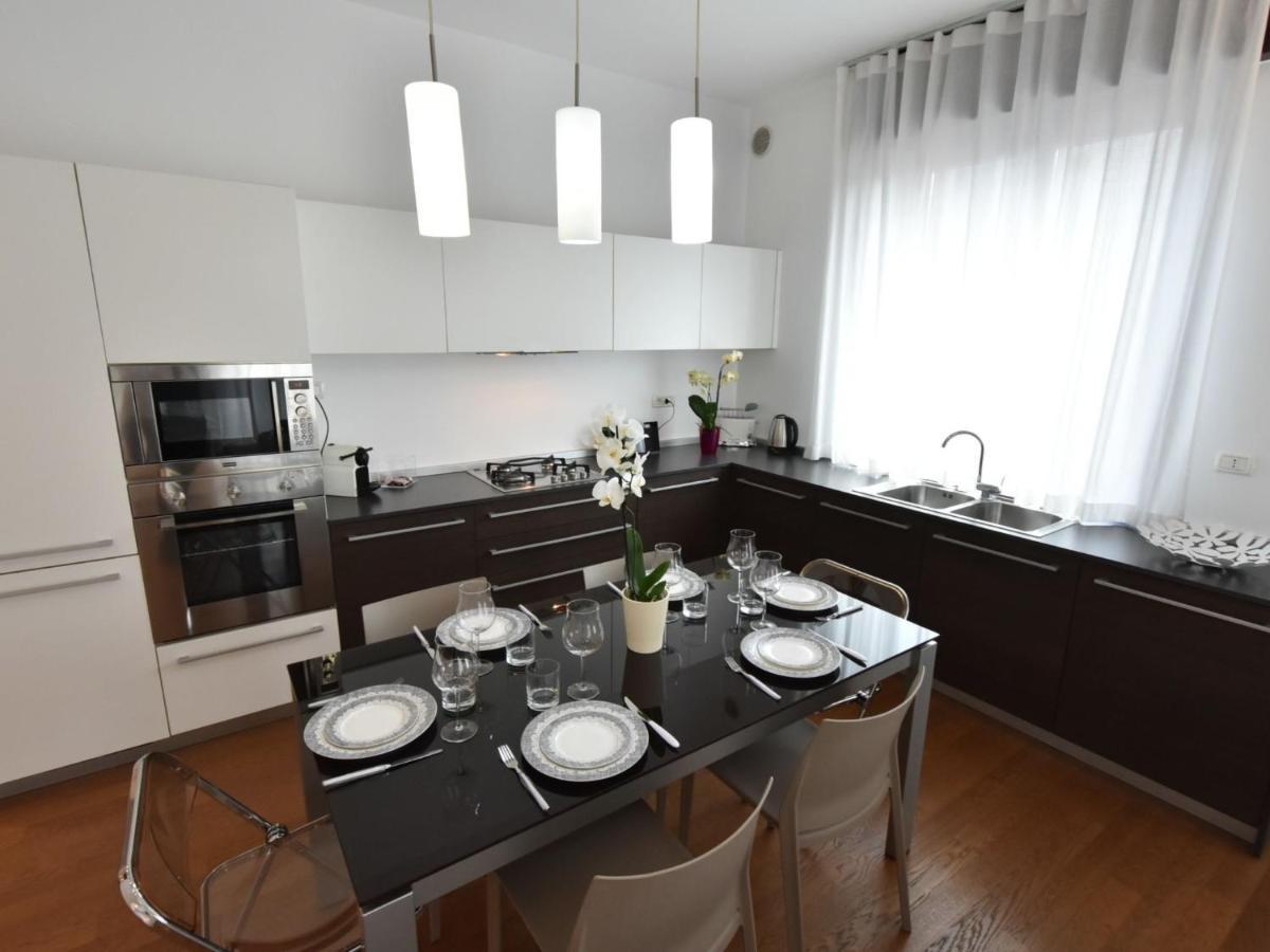 Appartement Corso Genova By Interhome
