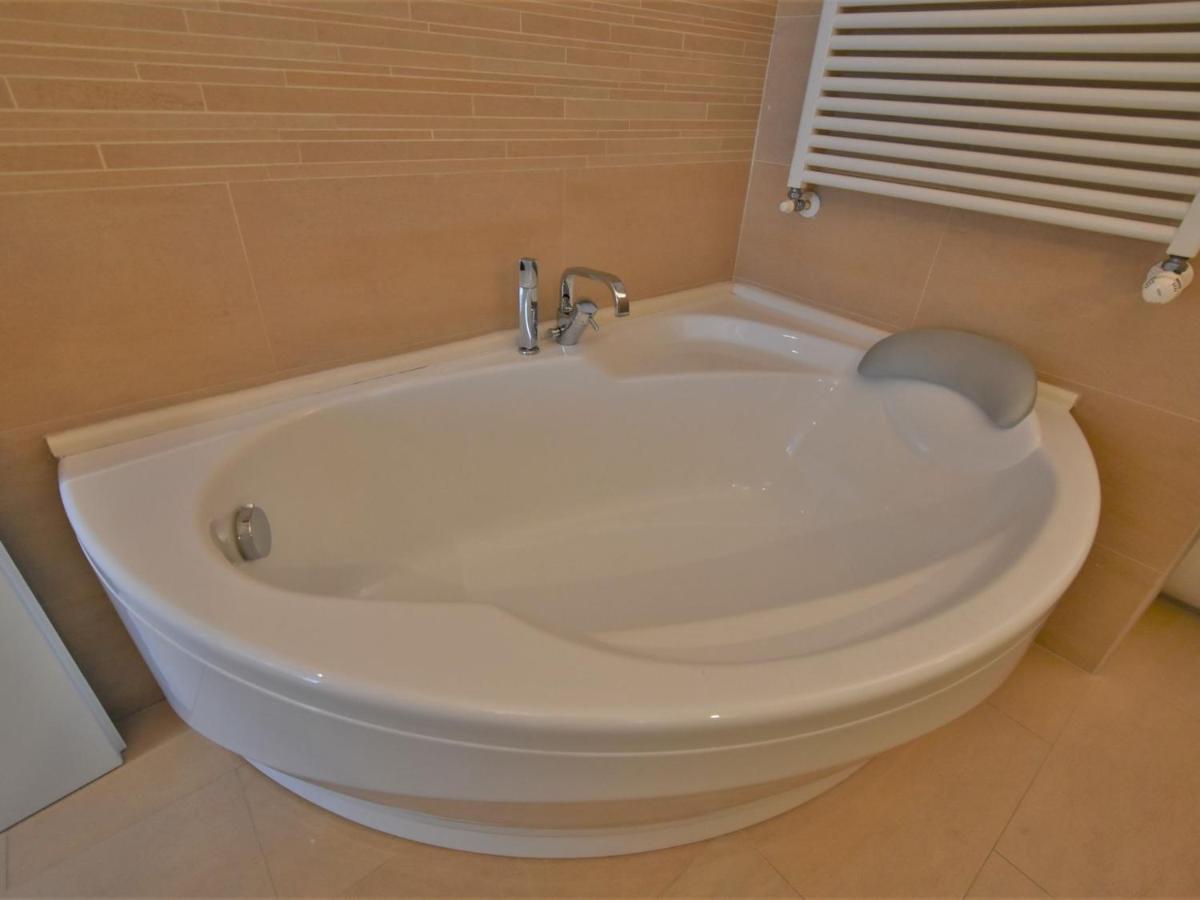Appartement Corso Genova By Interhome